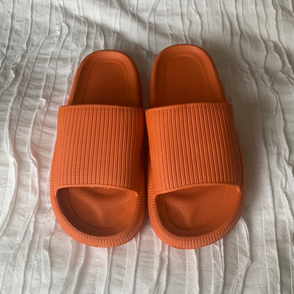 BRAND-NEW Cloud Slides